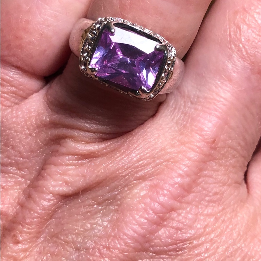 Lia Sophia "Shall We Dance" Ring.  Size 7